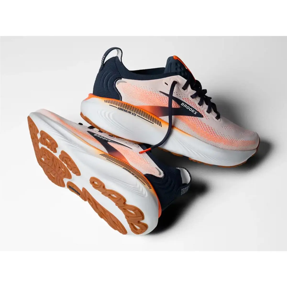 Brooks shoes - White/Orange 6
