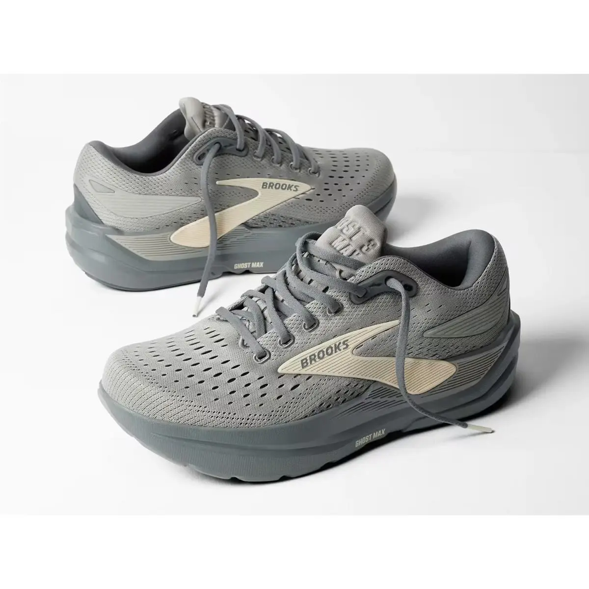 Brooks shoes - Warm Grey 14