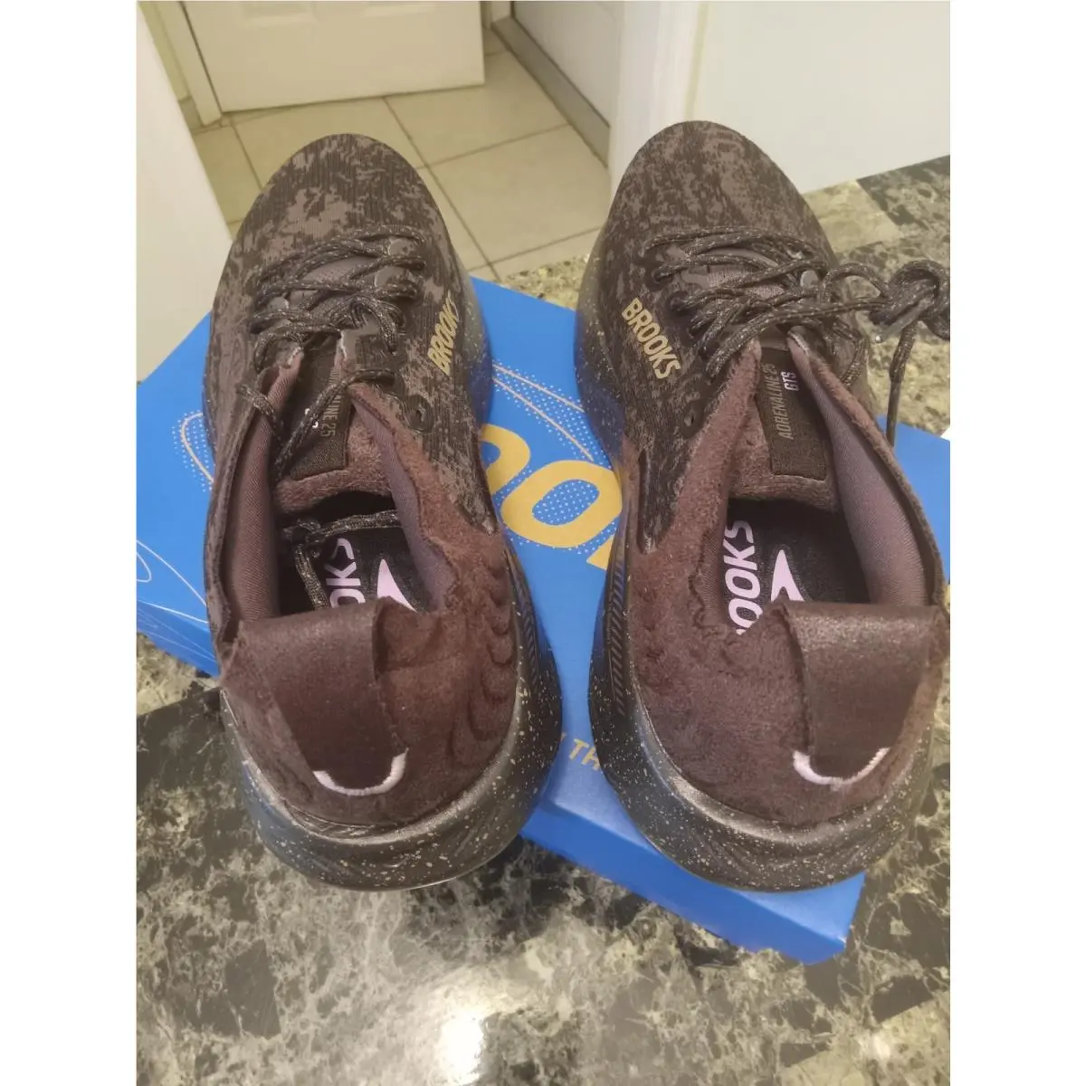 Brooks shoes - Black/Brown/Pink (UPC: 195394799118) 2