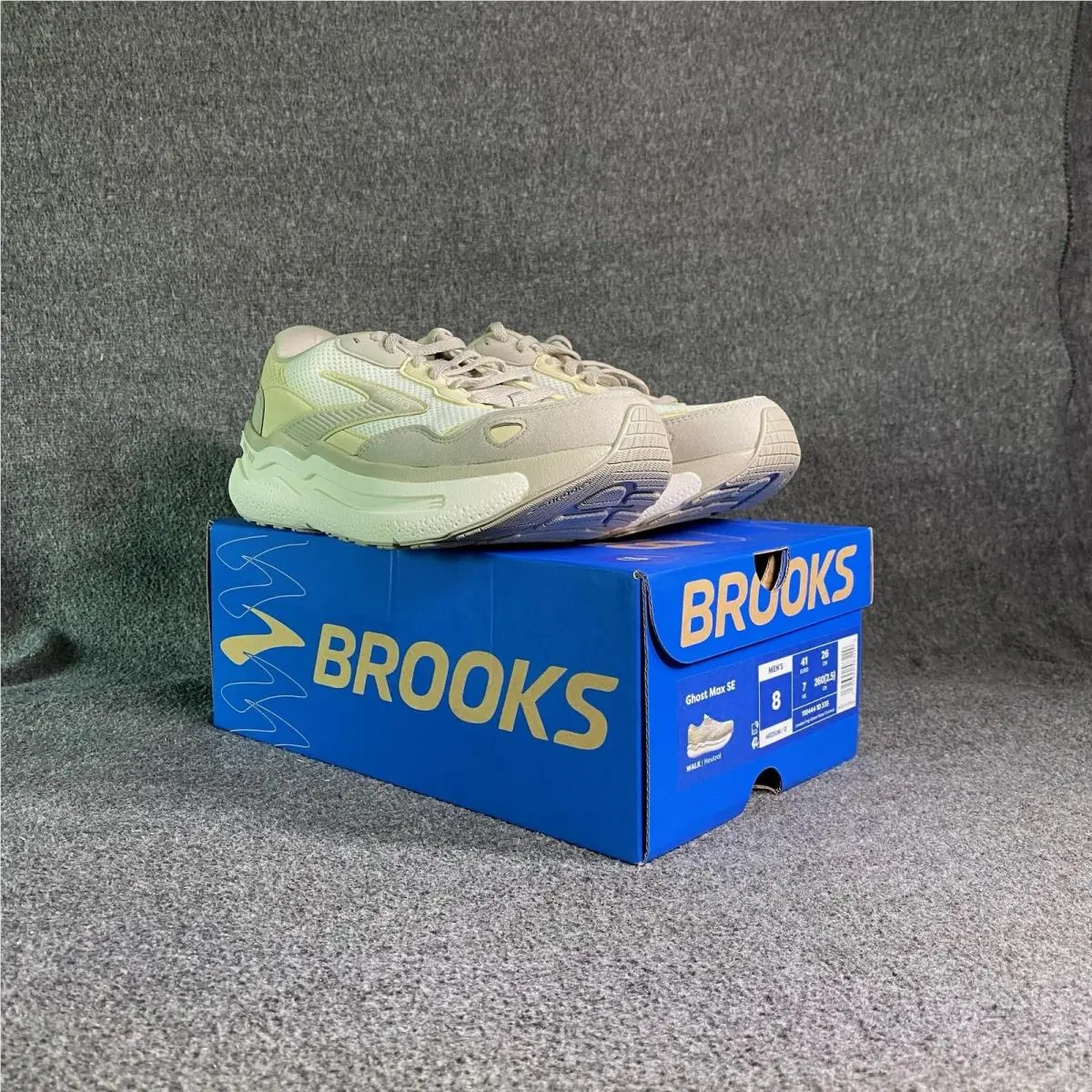 Brooks Ghost Max SE London Fog Green Haze Coconut Mens 8 Sneakers 1104441D335