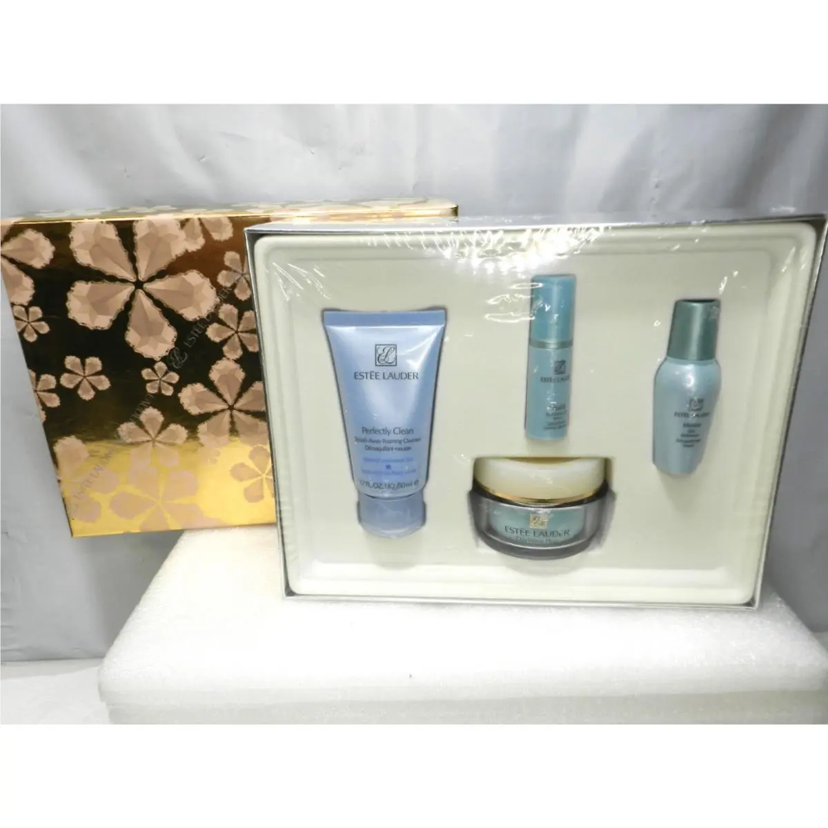 Estee Lauder Daywear Plus Daily Skin Protectors Normal/combo Skin Travel N11J