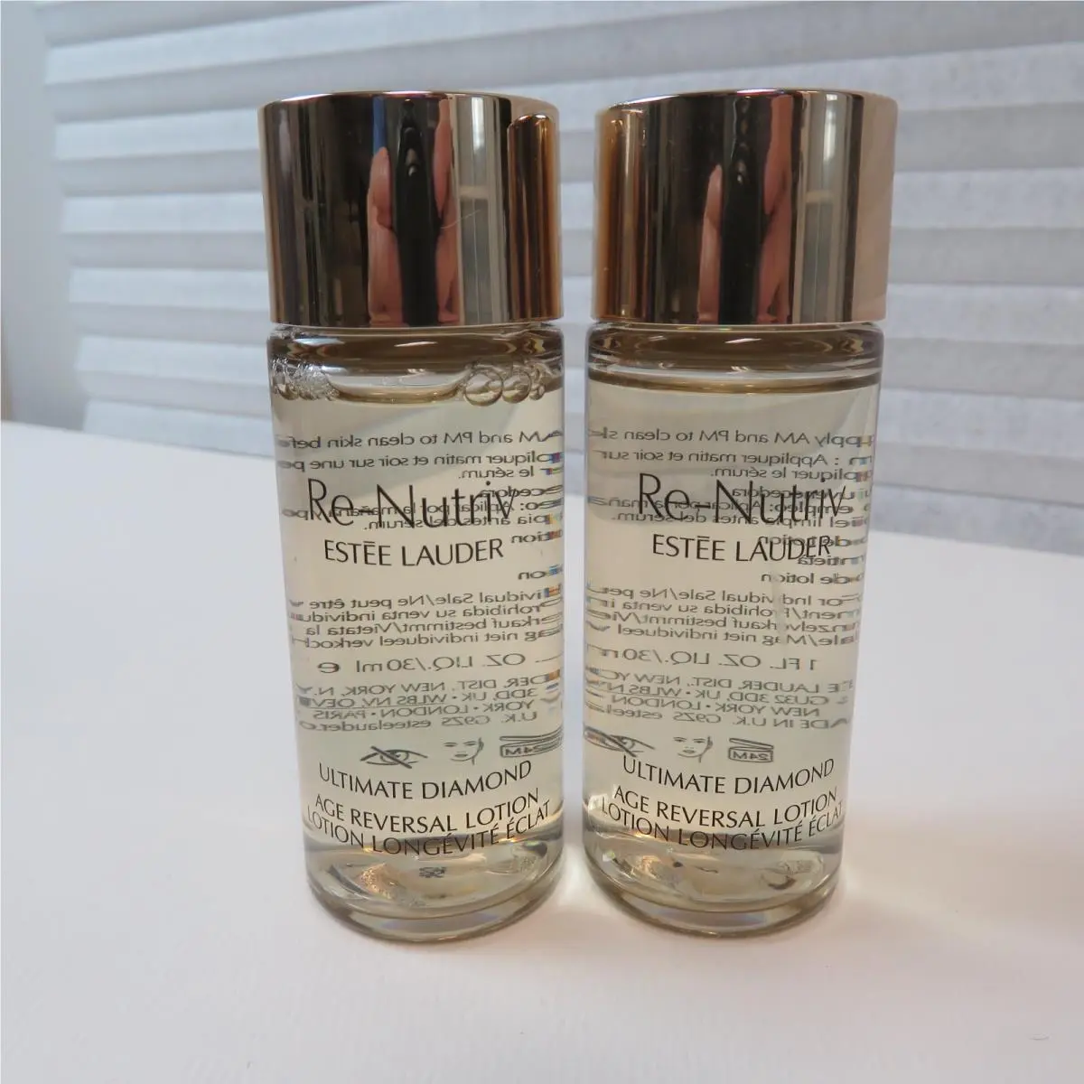 2 Estee Lauder “ultimate Diamond” : Re-nutriv Age-reversal Lotion 1 fl oz 30ML