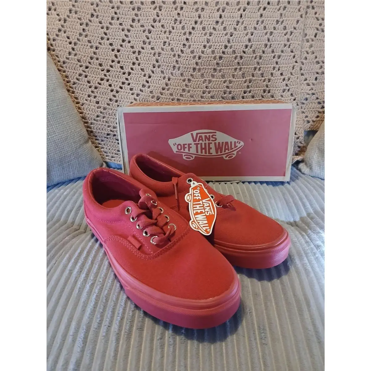 7. 5 Mens Vans Platform Shoes in Red