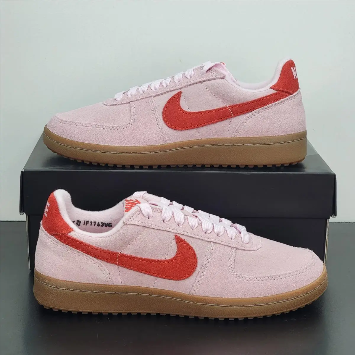 Nike Field General Women`s Size 9.5 Athletic Shoes Pink Casual Footwear Sneakers
