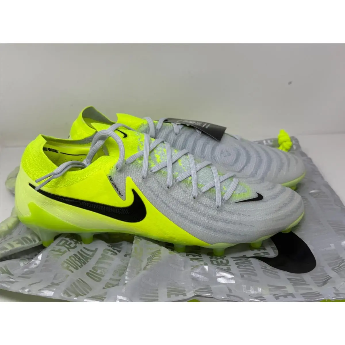 Nike Phantom GX 2 Elite AG Metallic Silver Volt FJ2554-003 Men 8 Noboxlid