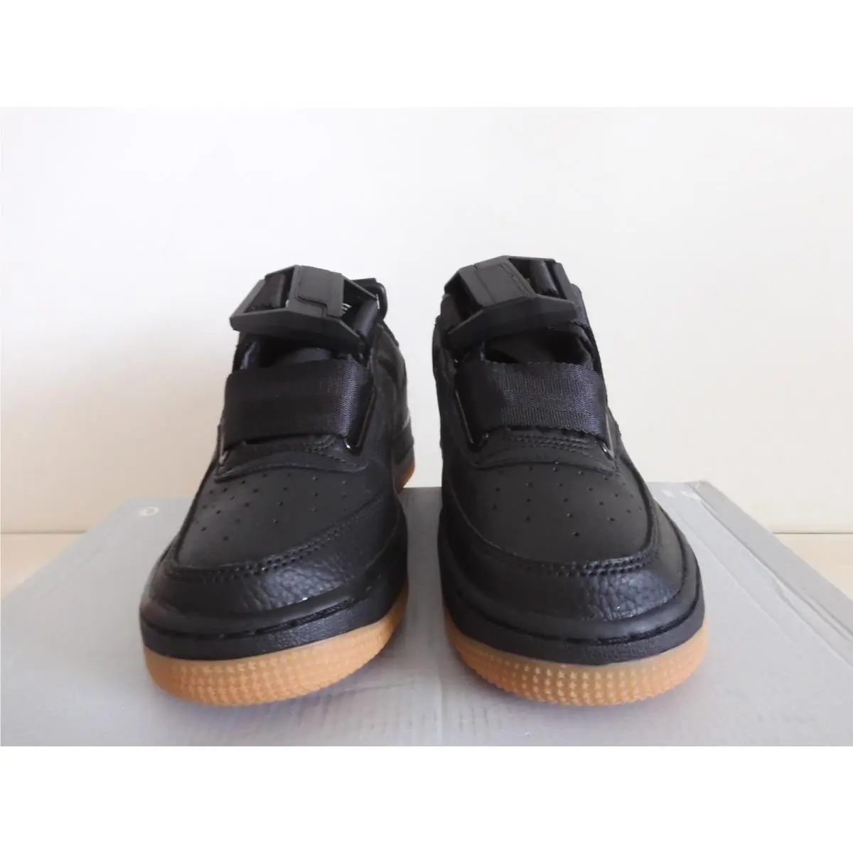 Nike shoes - Nike Air Force 1 Utility - AJ6601 003 - Black (UPC: 640135664748) 2