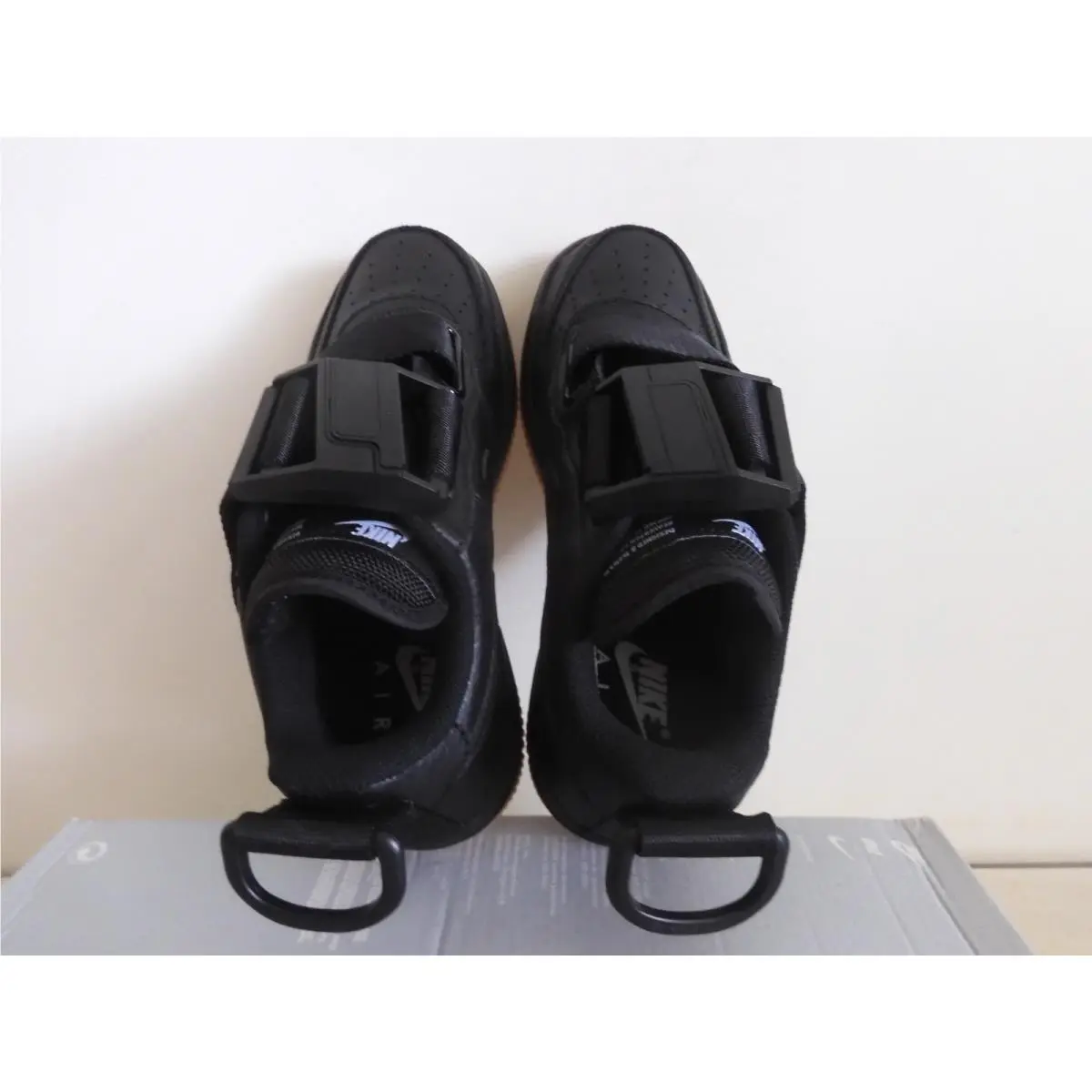 Nike shoes - Nike Air Force 1 Utility - AJ6601 003 - Black (UPC: 640135664748) 4