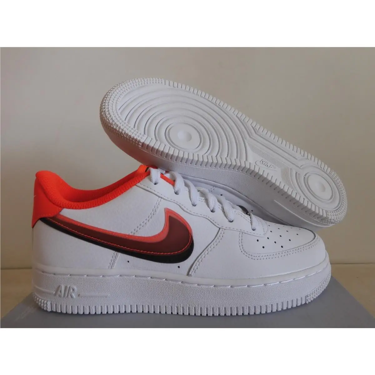 Nike Air Force 1 LV8 GS White-bright Crimson-black Sz 5Y CW1574-101