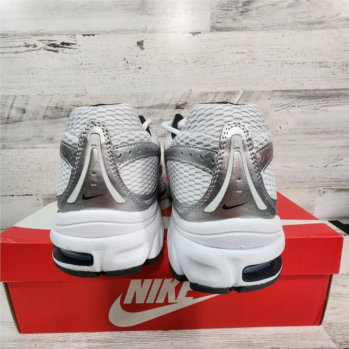 Nike shoes - IQ7592-025 - IQ7592-025 - Silver 5