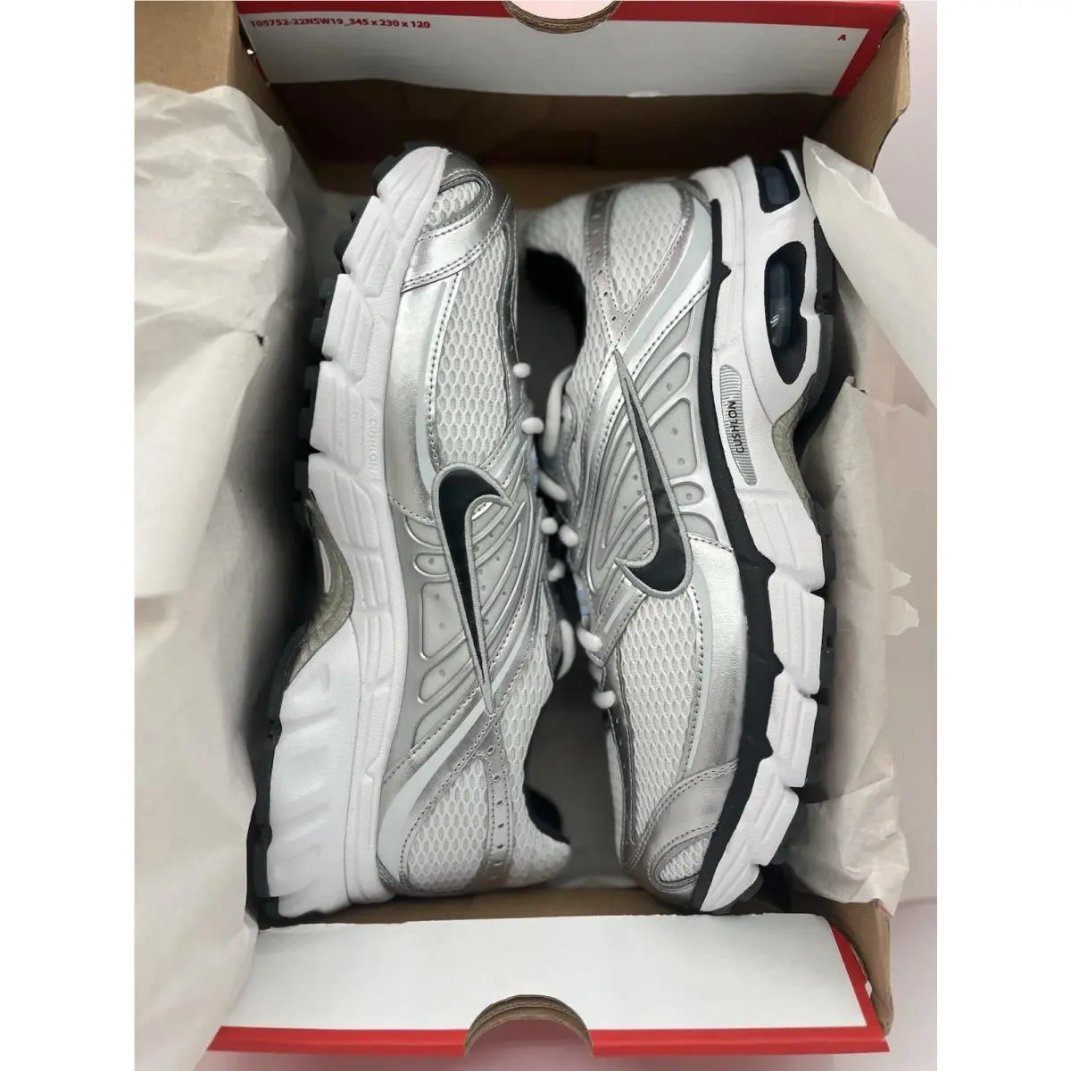 Nike Air Max Moto 2K Photon Dust / Metallic Silver IQ7592-025 Size Men`s 11