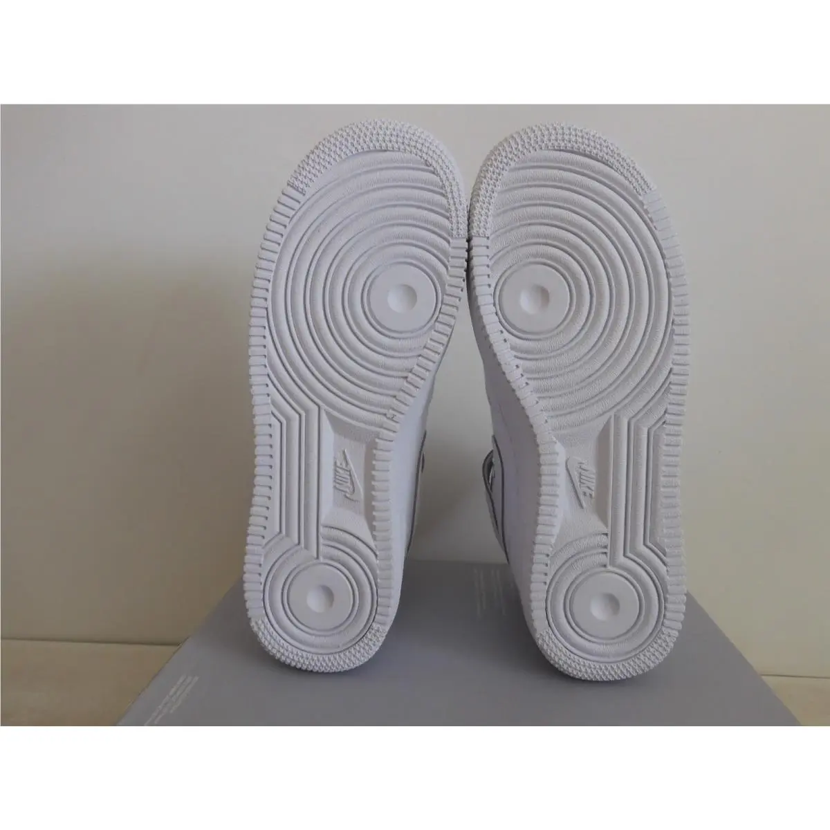Nike shoes - Nike Air Force 1 Mid - 314195-113 - White (UPC: 826218005800) 5
