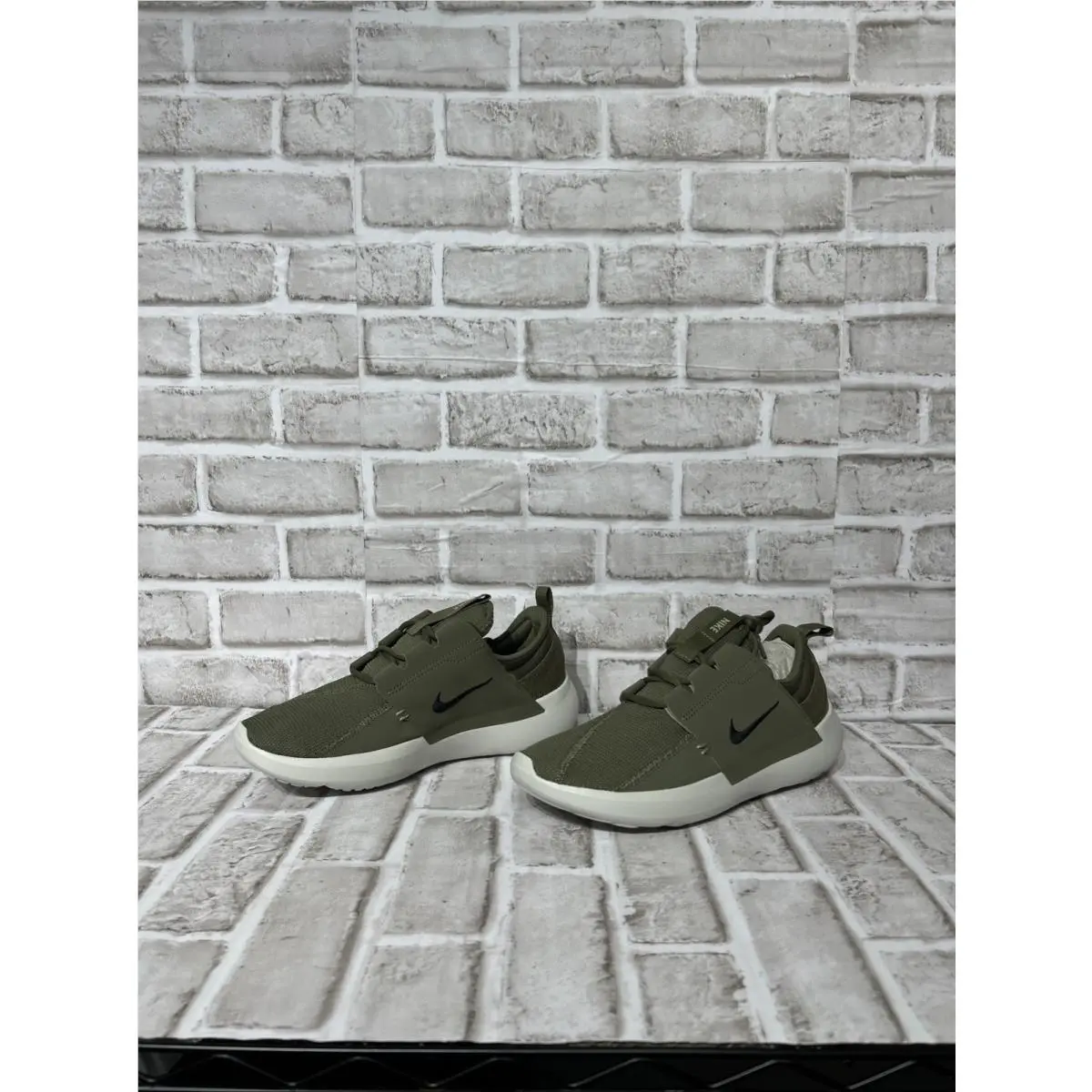Nike shoes - Nike E-Series AD - DV2436-201 - Olive Green 1