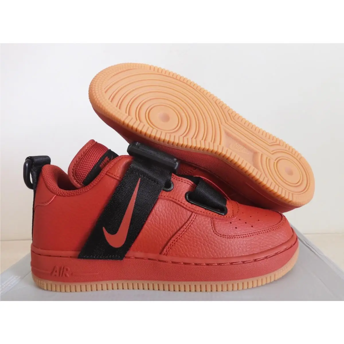 Nike Air Force 1 Utility GS Dune Red-black Sz 5.5Y Rare AJ6601-600