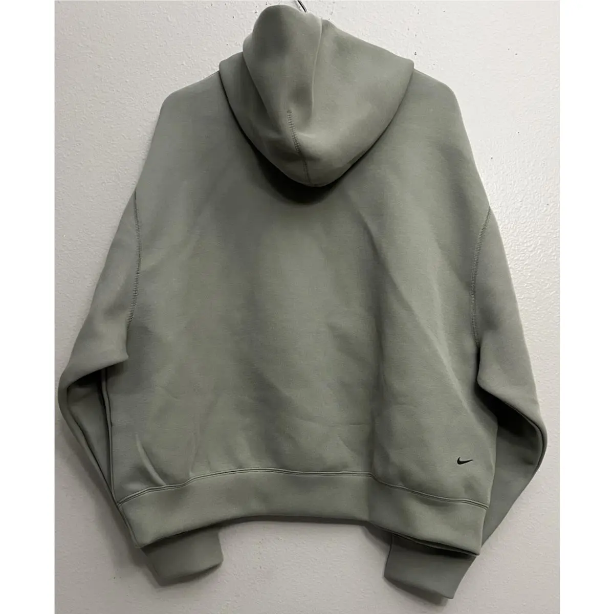 Nike clothing - HJ0683-320 - HJ0683-320 - Light Army (UPC: 197860031357) 2