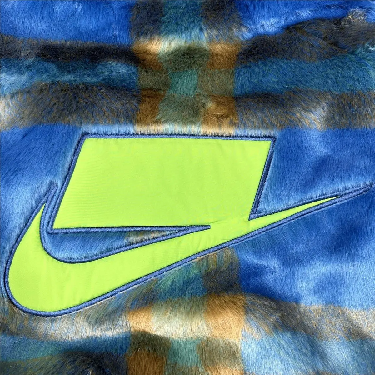 Nike clothing - Nike Sportswear Faux Fur Jacket - DD4541-476 - Court Blue/Mean Green (UPC: 195242454213) 4