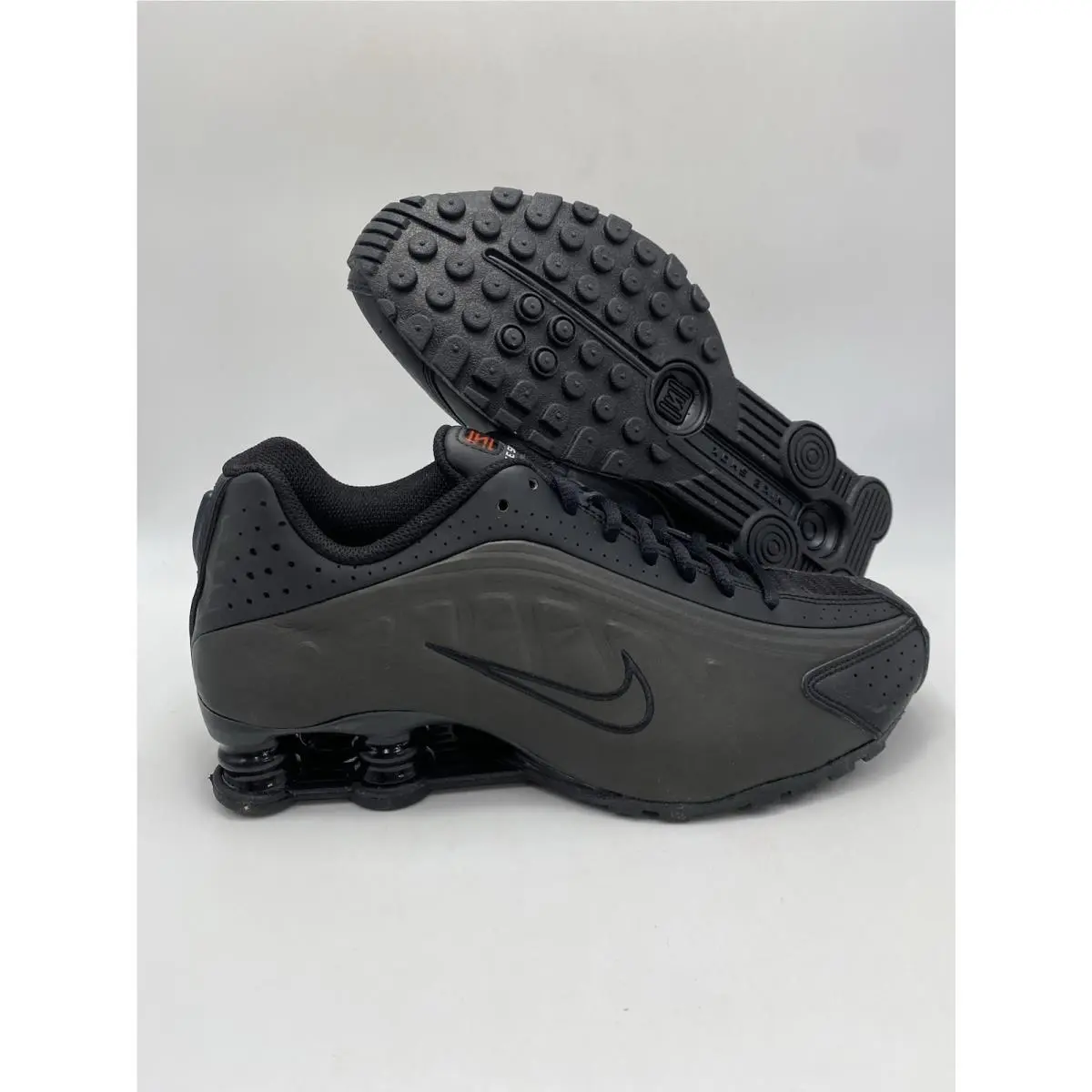 Shox R4 GS Black/black CW2626 003 Size 6Y by Nike