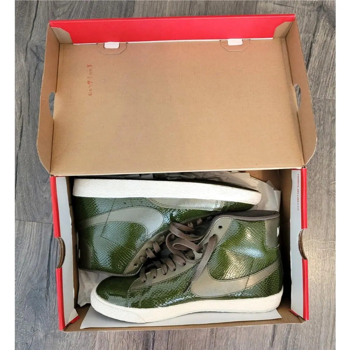 Nike shoes - Nike Blazer - Blazer - 685225-300 - Green 0