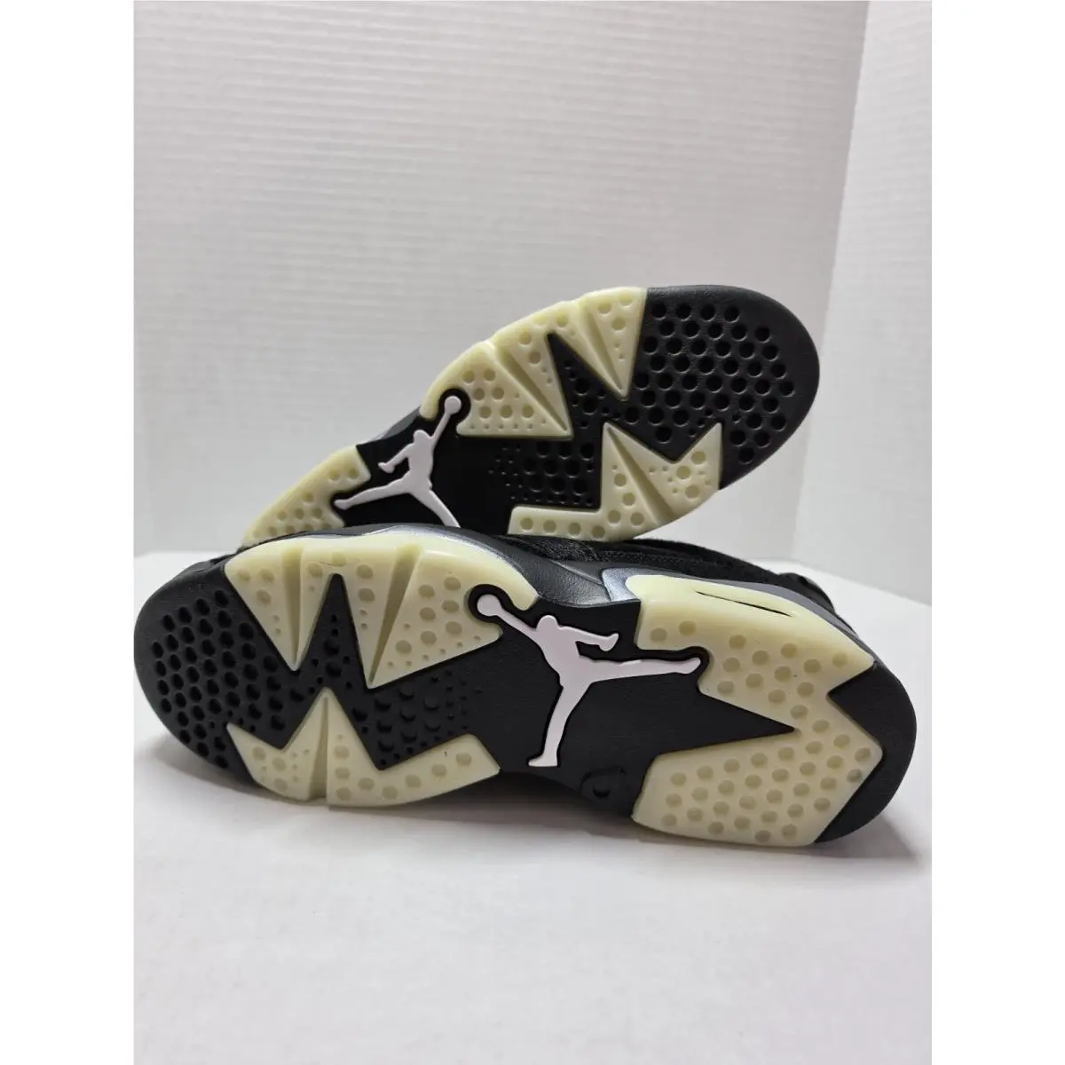 Nike shoes - Air Jordan 6 - Air - IO9786-001 - Multicolor 17