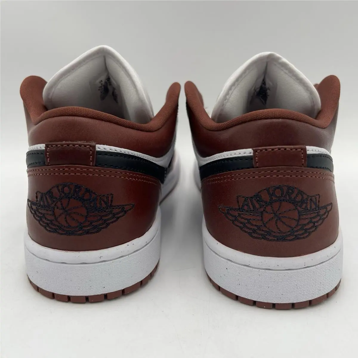 Nike shoes - Nike Air Jordan 1 - Air - HF3148-102 - White 4