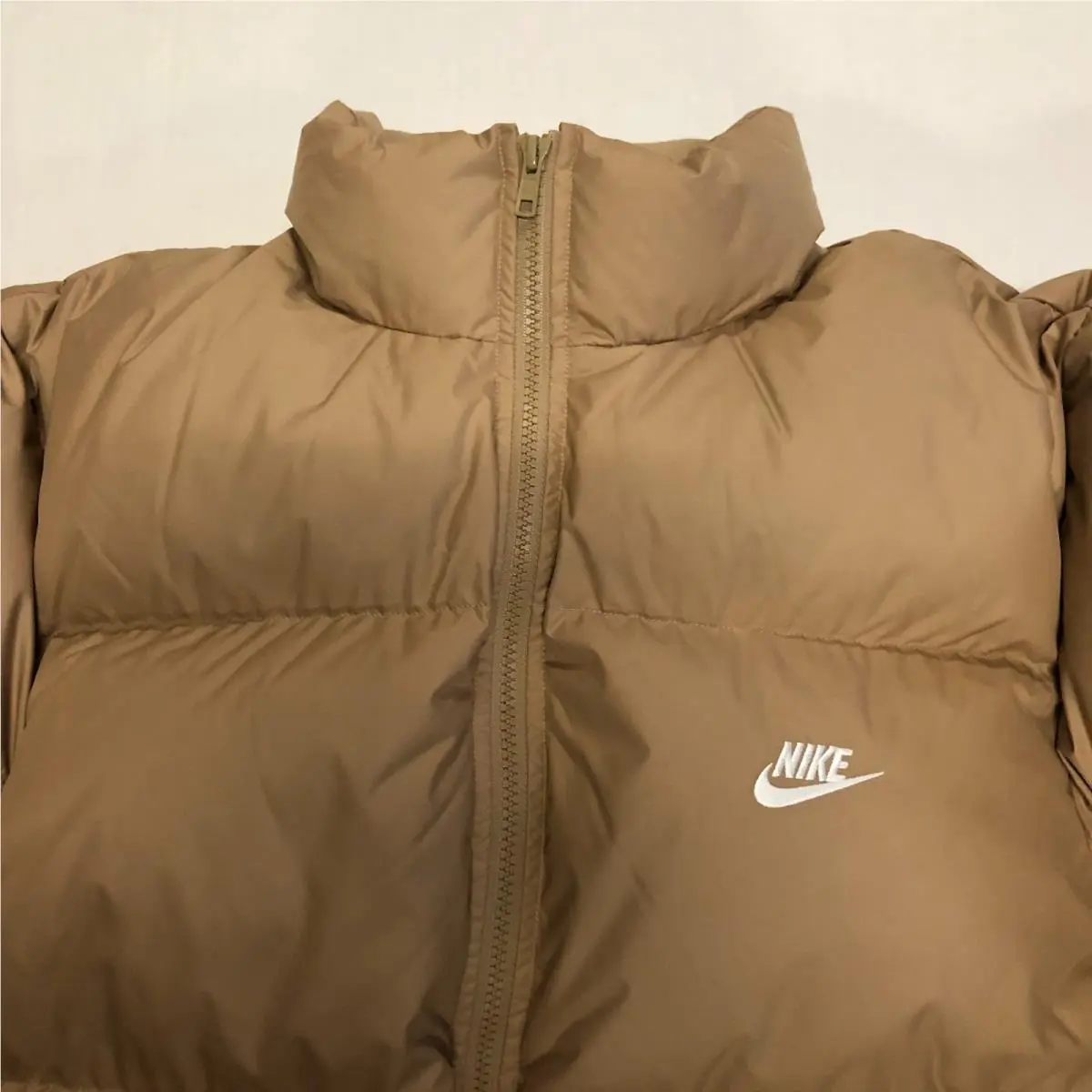 Nike clothing - Nike Sportswear Therma Fit - Sportswear Therma Fit - Parachute Beige (UPC: 198481600472) 0