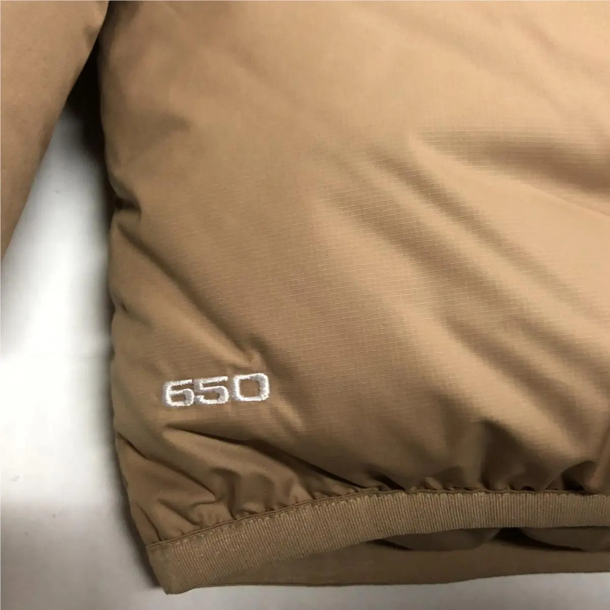 Nike clothing - Nike Sportswear Therma Fit - Sportswear Therma Fit - Parachute Beige (UPC: 198481600472) 5