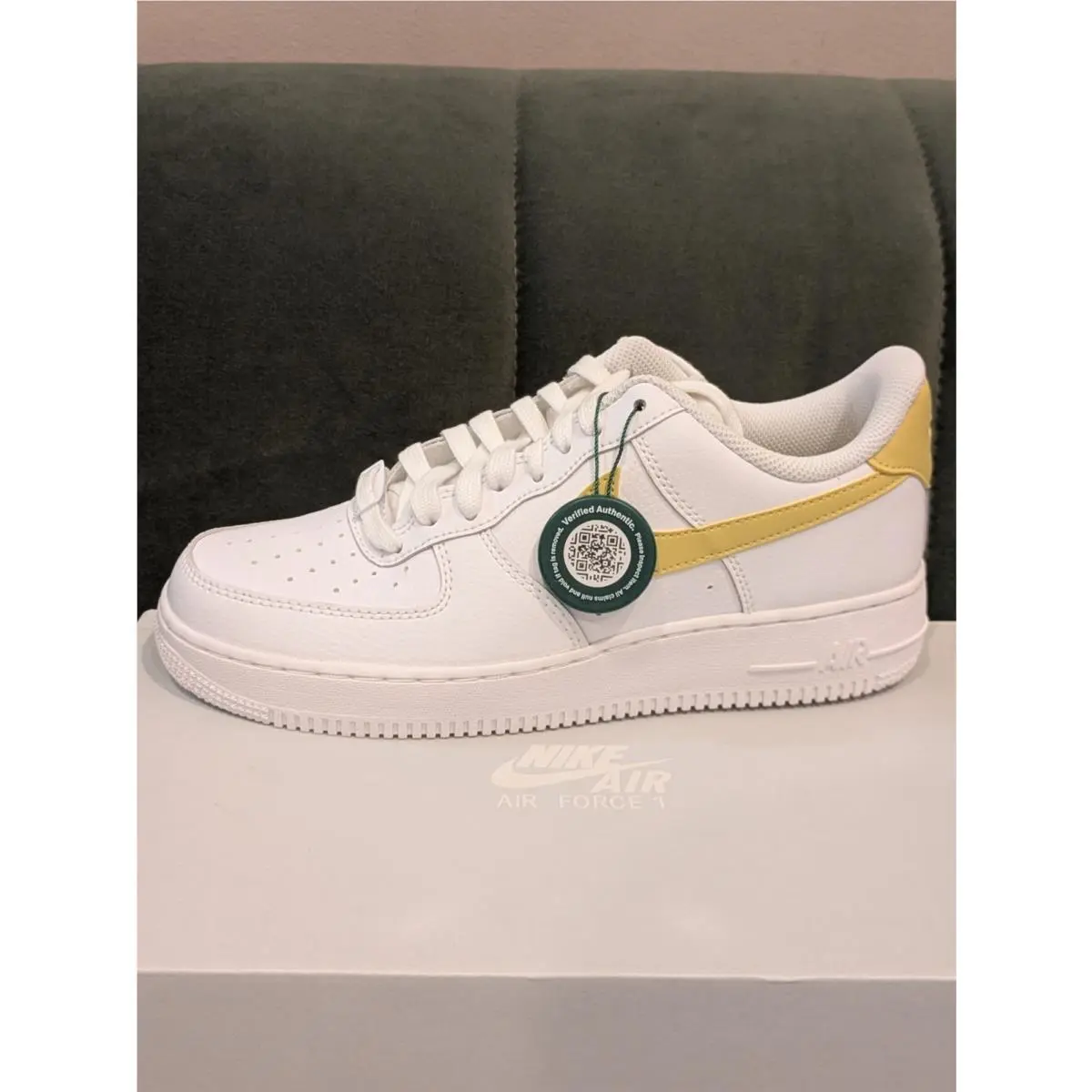 Nike Air Force 1 ’07 Women’s Size 9.5 White Saturn Gold AF1 Shoes 315115-170