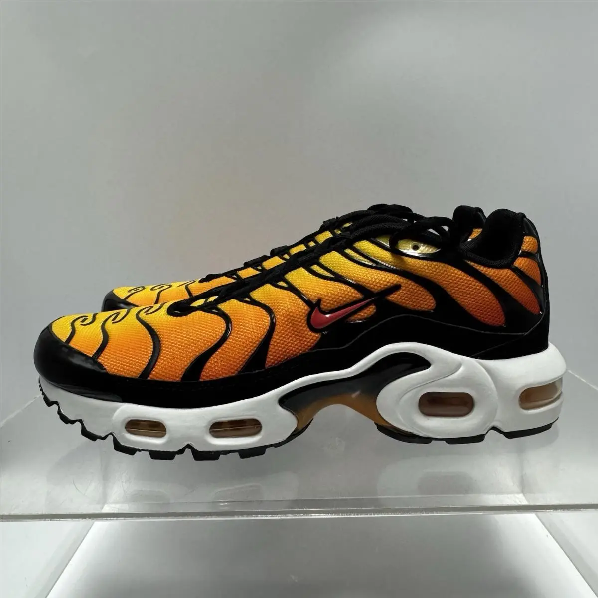 Nike Air Max Plus GS Sunset CD0609-029 Size 6.5Y Youth / Women’s 8