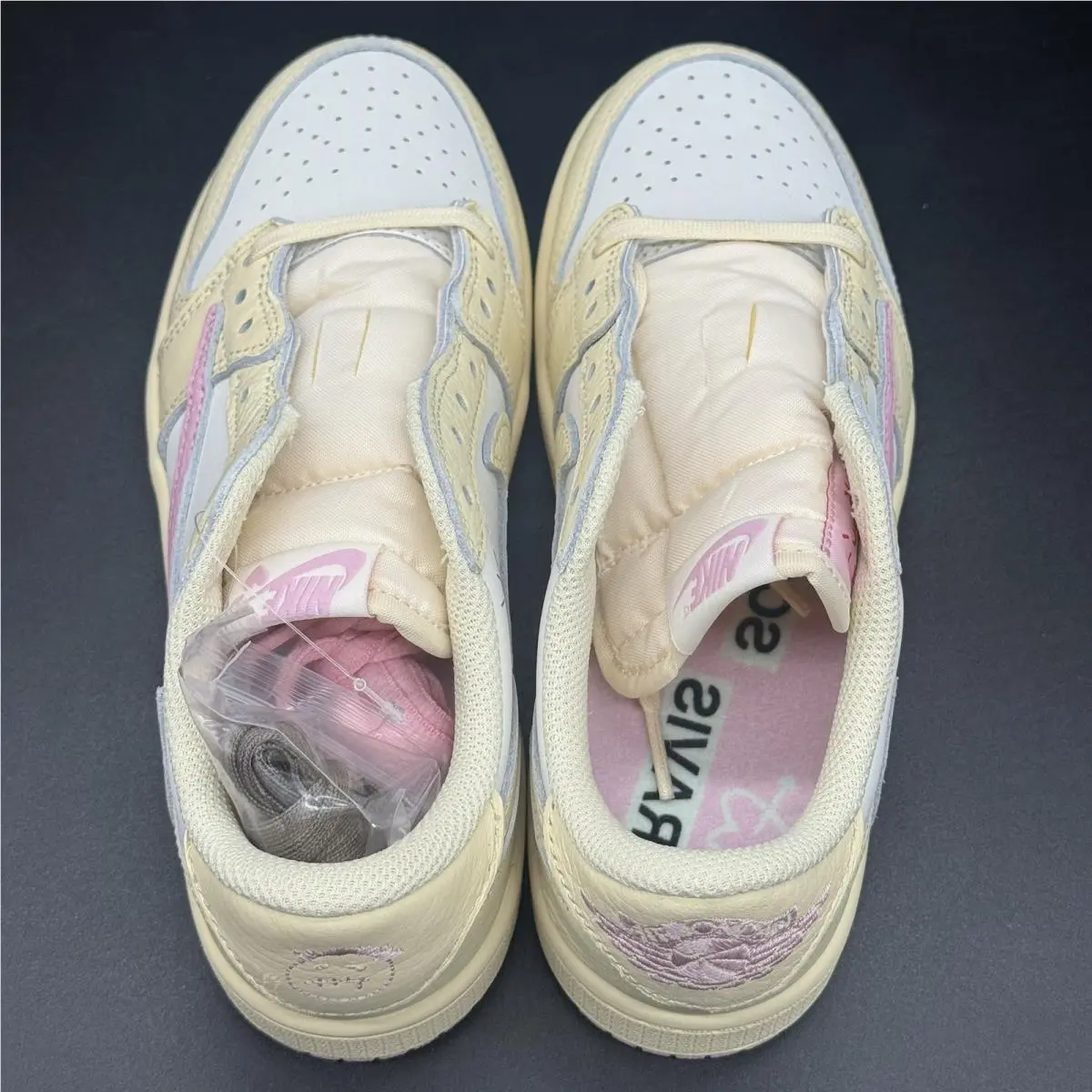 Nike shoes - Jordan 1 Low - Low - IQ7605-100 - Pink 3