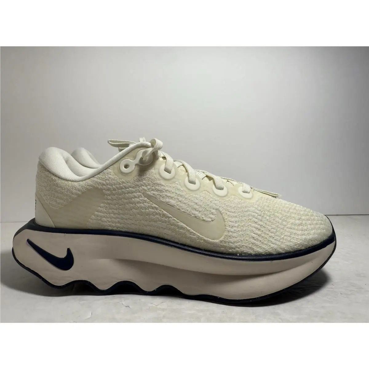 Nike shoes - Nike Motiva - Motiva - DV1238-113 - White 0