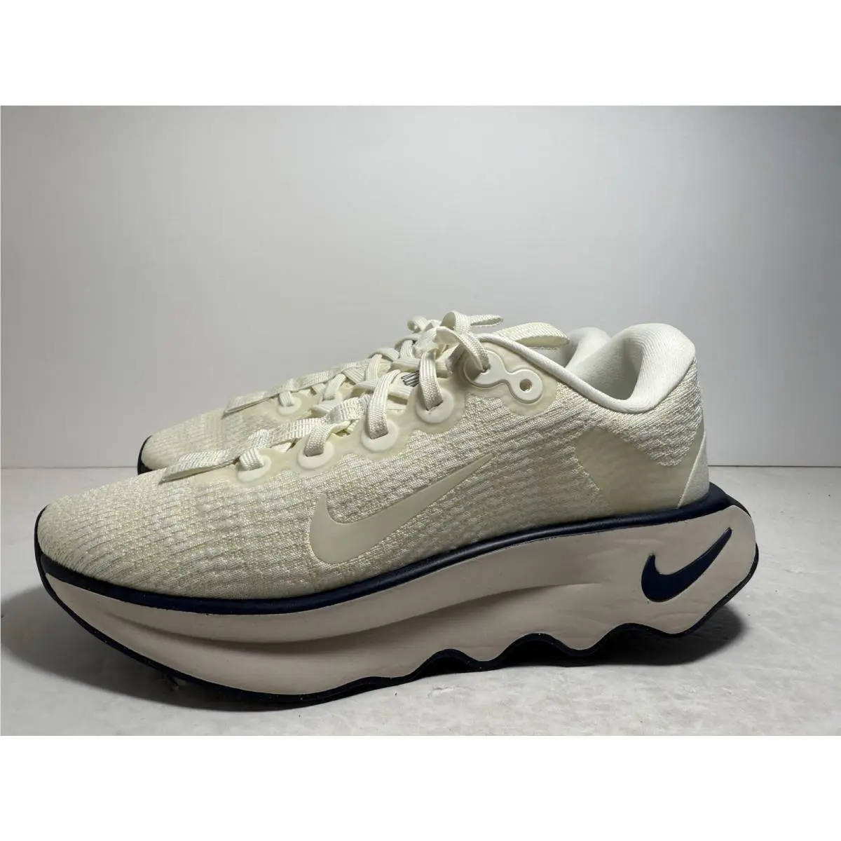 Nike shoes - Nike Motiva - Motiva - DV1238-113 - White 2