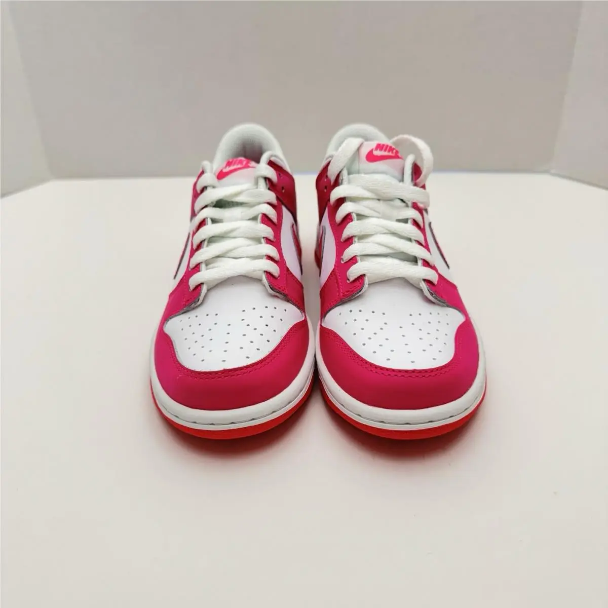 Nike shoes - Pink 2