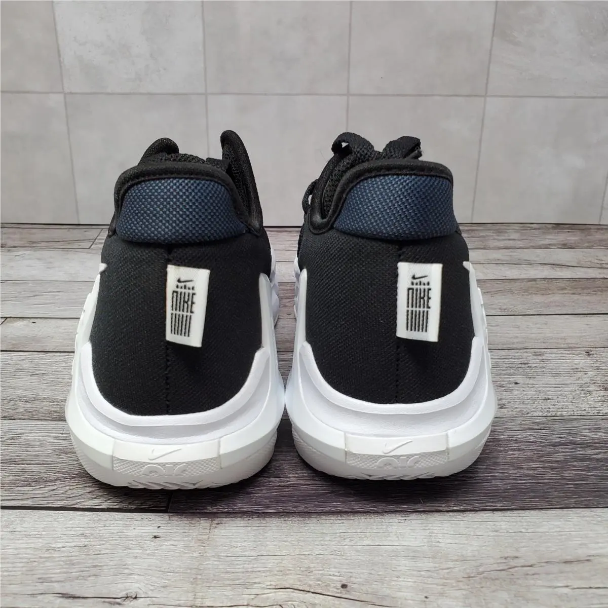 Nike shoes - Nike LeBron Witness VI - LeBron Witness - Black 1
