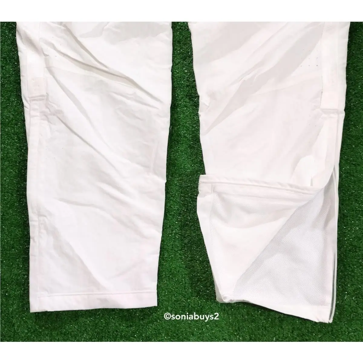 Nike clothing - White 4