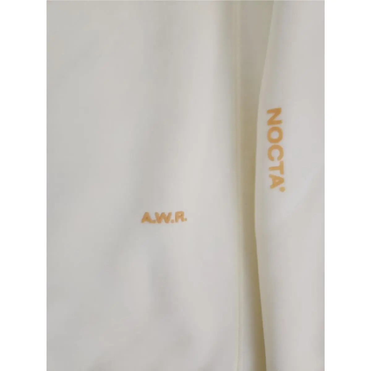 Nike clothing - Citron Tint Vivid Sulfur 12