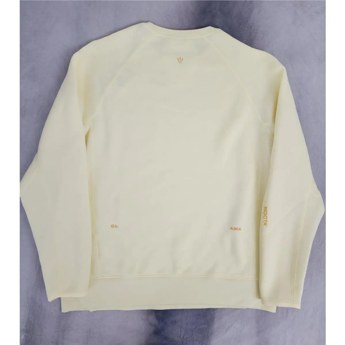 Nike clothing - Citron Tint Vivid Sulfur 10