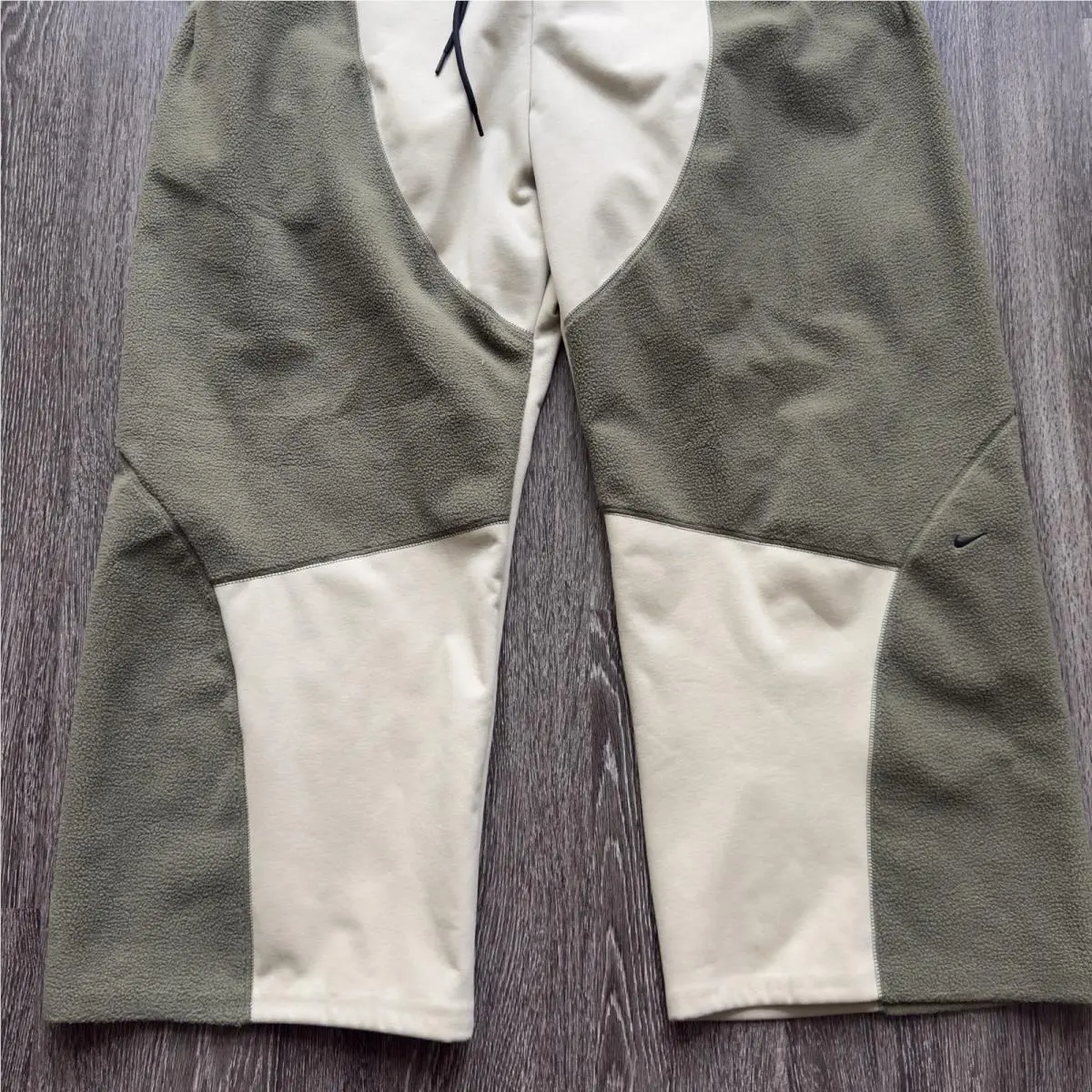Nike clothing - Nike Tech Boreas - Tech Boreas - IB3365229 - Desert Khaki/Medium Olive-Black (UPC: 198484449238) 1