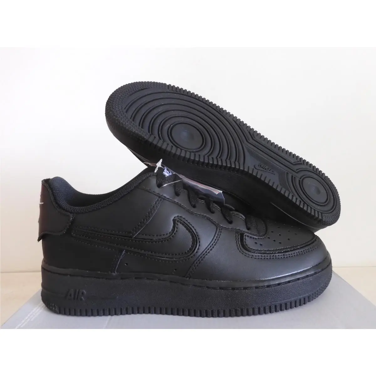 Nike Air Force 1 AF/1 GS Swoosh Pack Black-bright Crimson Sz 6Y DB1856-001