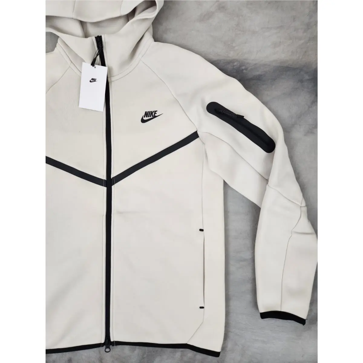 Nike clothing - Light Orewood Brown/Black 2