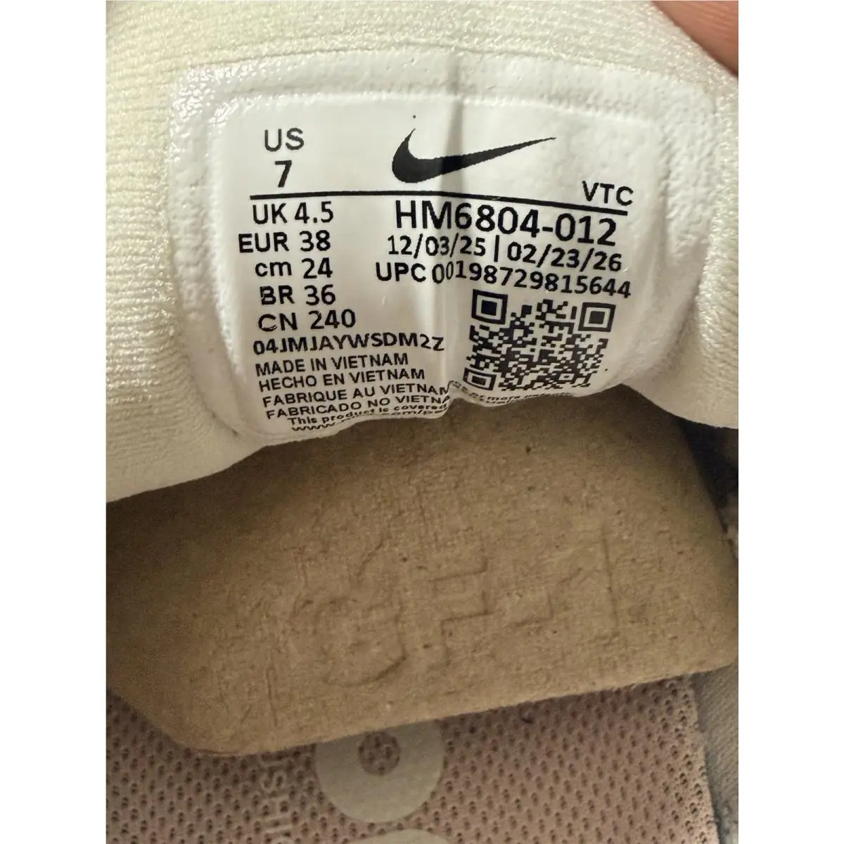 Nike shoes - HM6804-012 - HM6804-012 - Silver 7