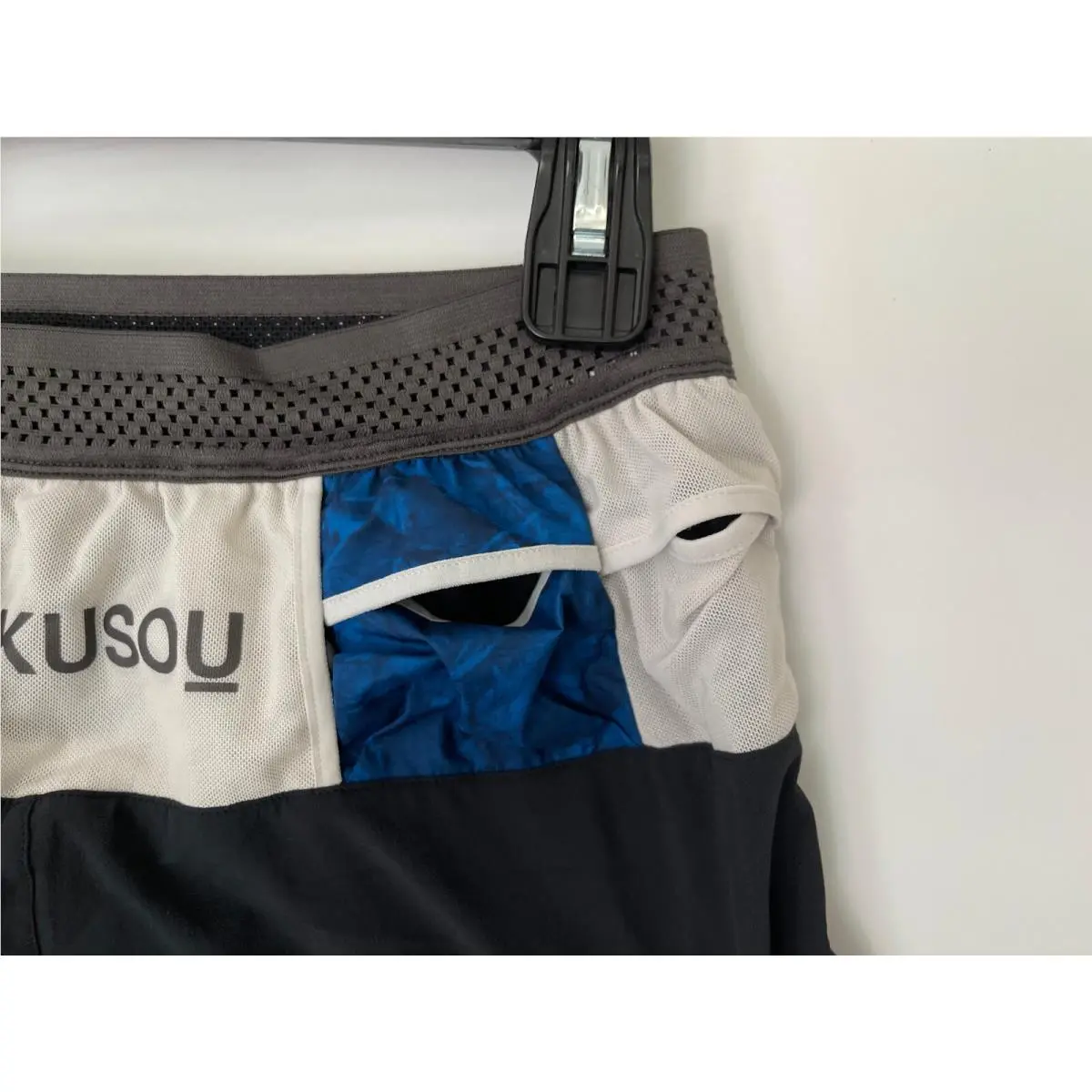 Nike clothing - Gray (UPC: 886668860817) 2