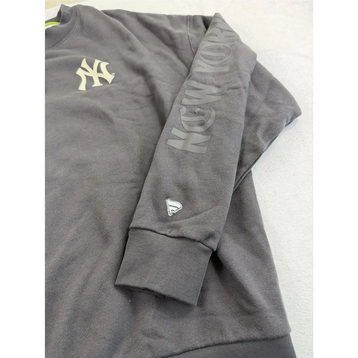 Nike clothing - Gray 3