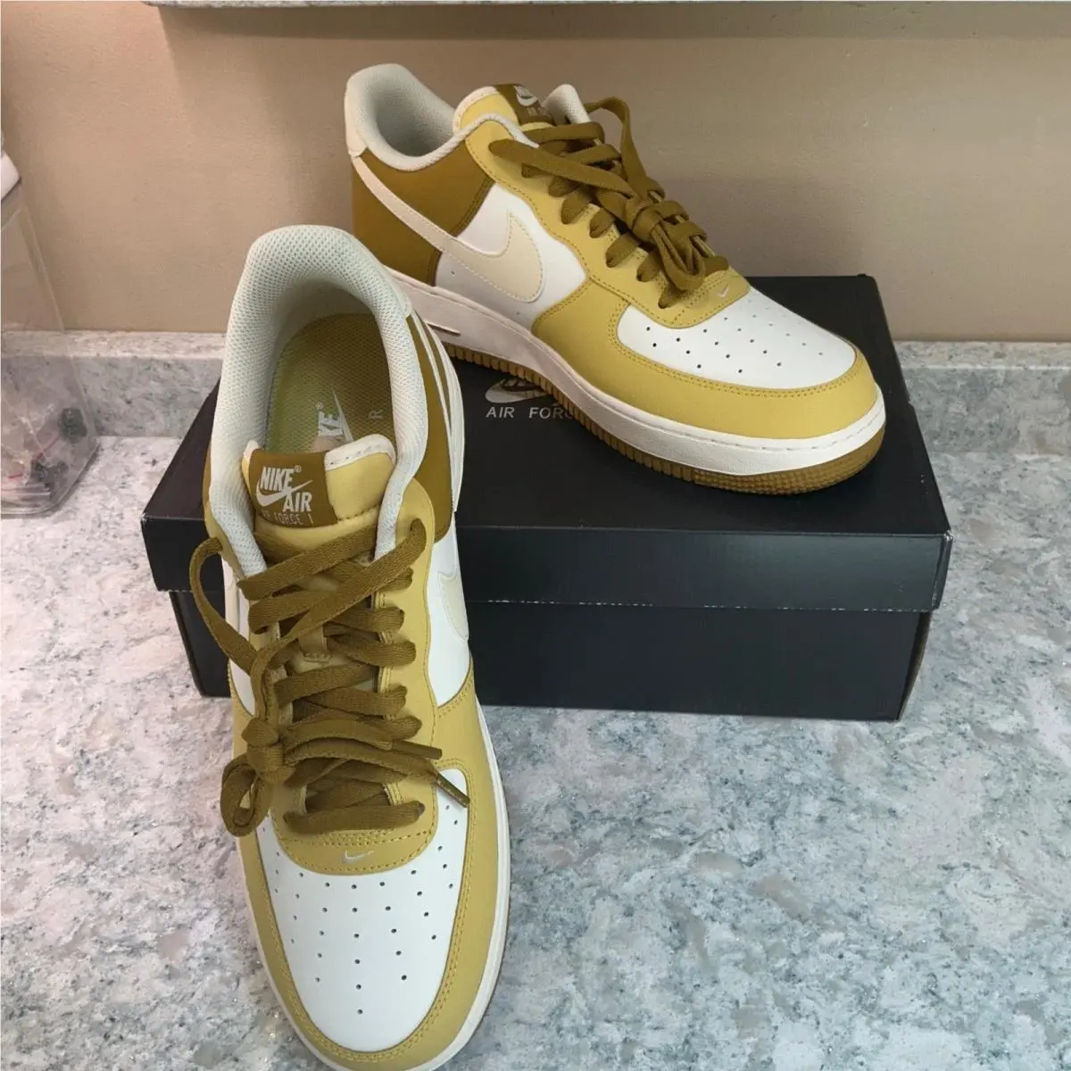 Nike Air Force 1 07 Size 12 Bronzine Coconut Milk FZ4034-716 Low Top Sneakers