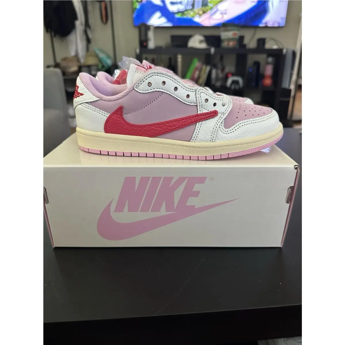 Nike shoes - Jordan 1 Low OG SP - IQ7605 101 - Pink, White, Red 0
