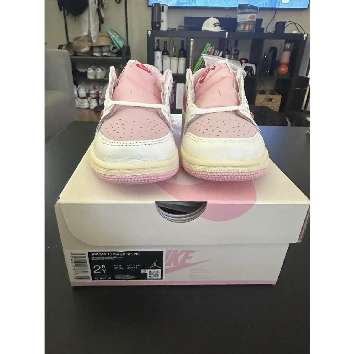 Nike shoes - Jordan 1 Low OG SP - IQ7605 101 - Pink, White, Red 1