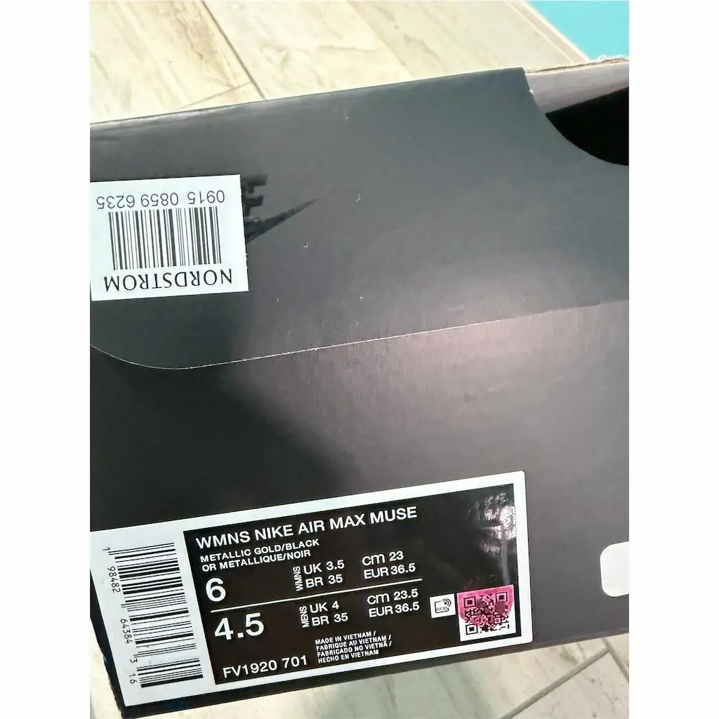 Nike shoes - Air Max Muse - Air Max Muse - Gold 5