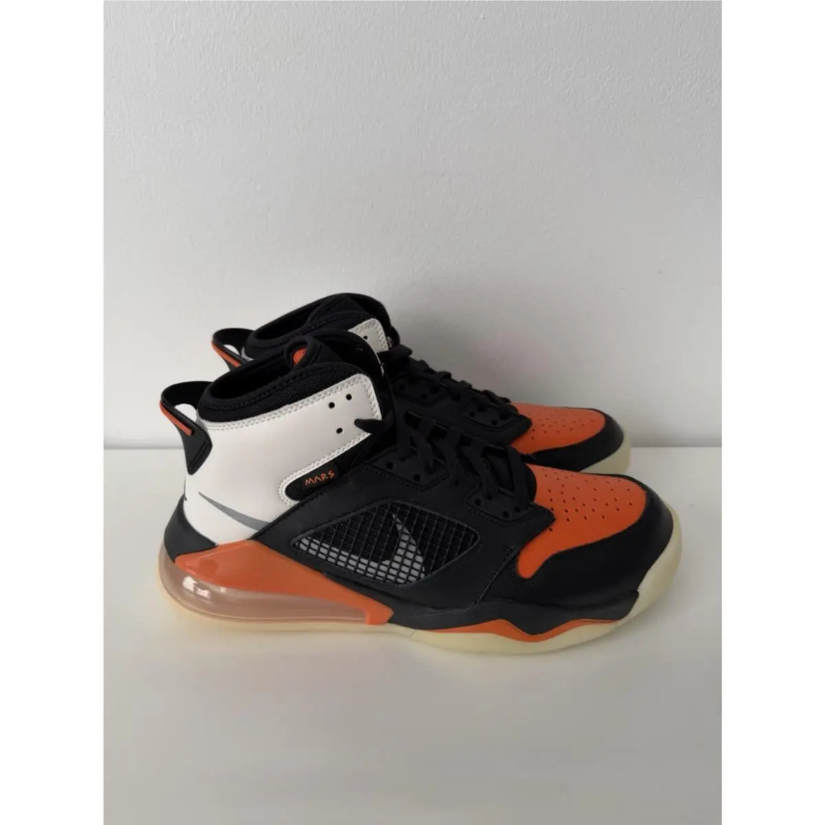 Nike Jordan Mars 270 Black Orange Sneakers Men’s Size 10 CD7070-008