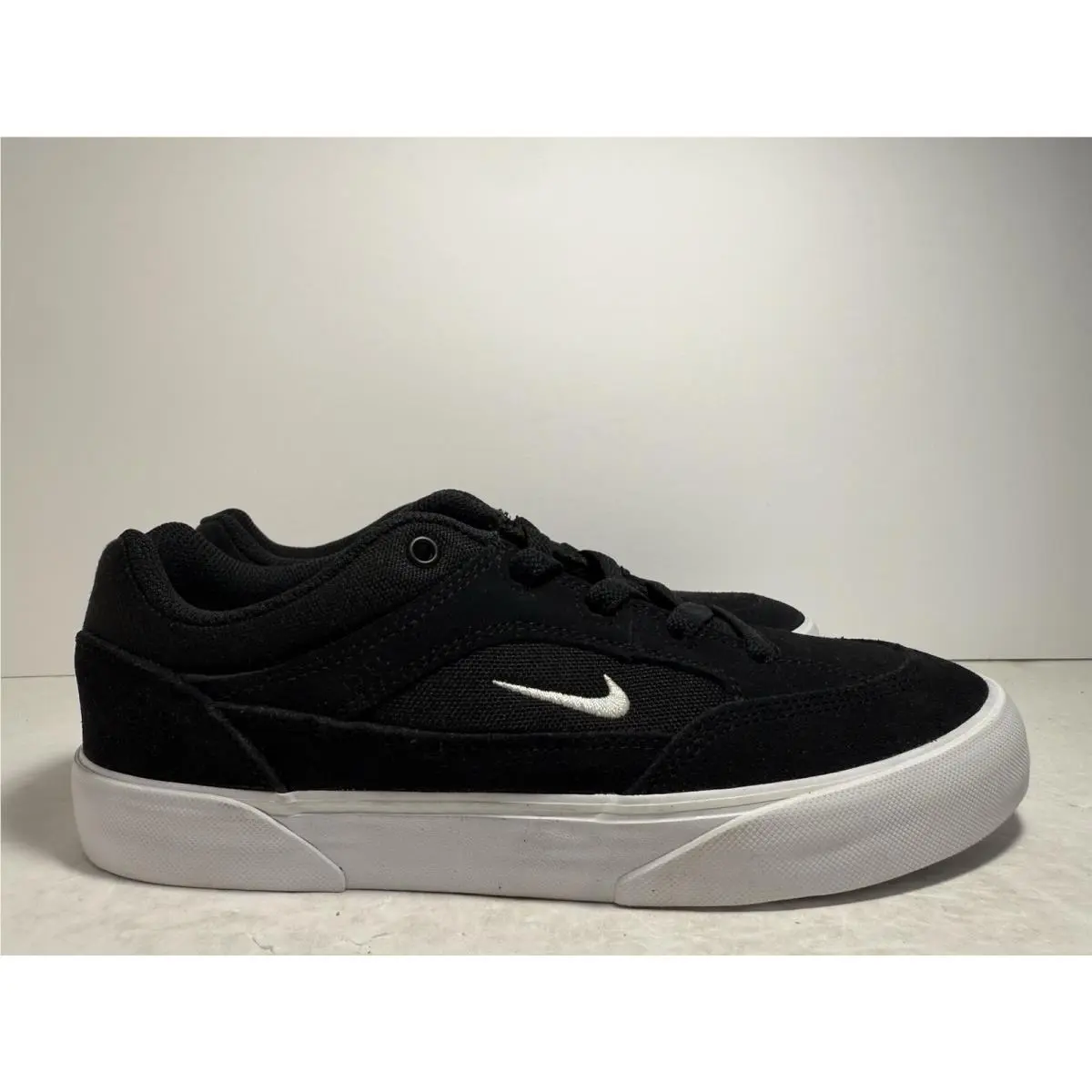 Nike shoes - Nike Malor - Malor - FV6064-001 - Black 0