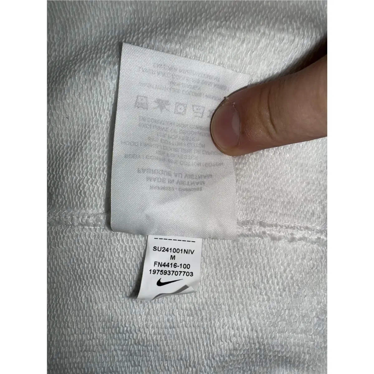 Nike clothing - NA - White 5