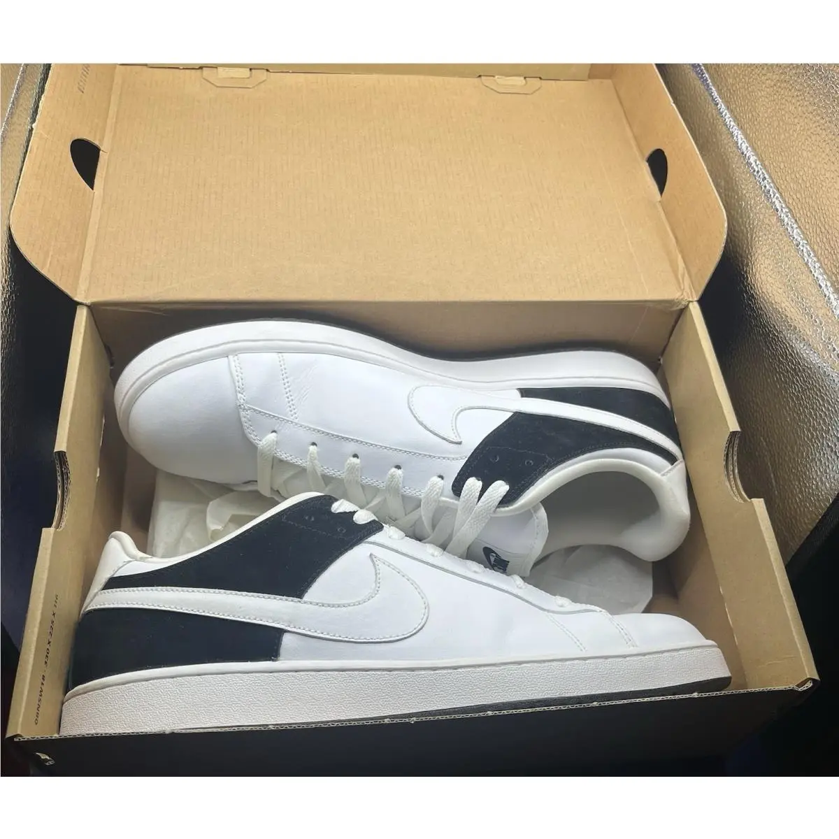 Nike shoes - White 16