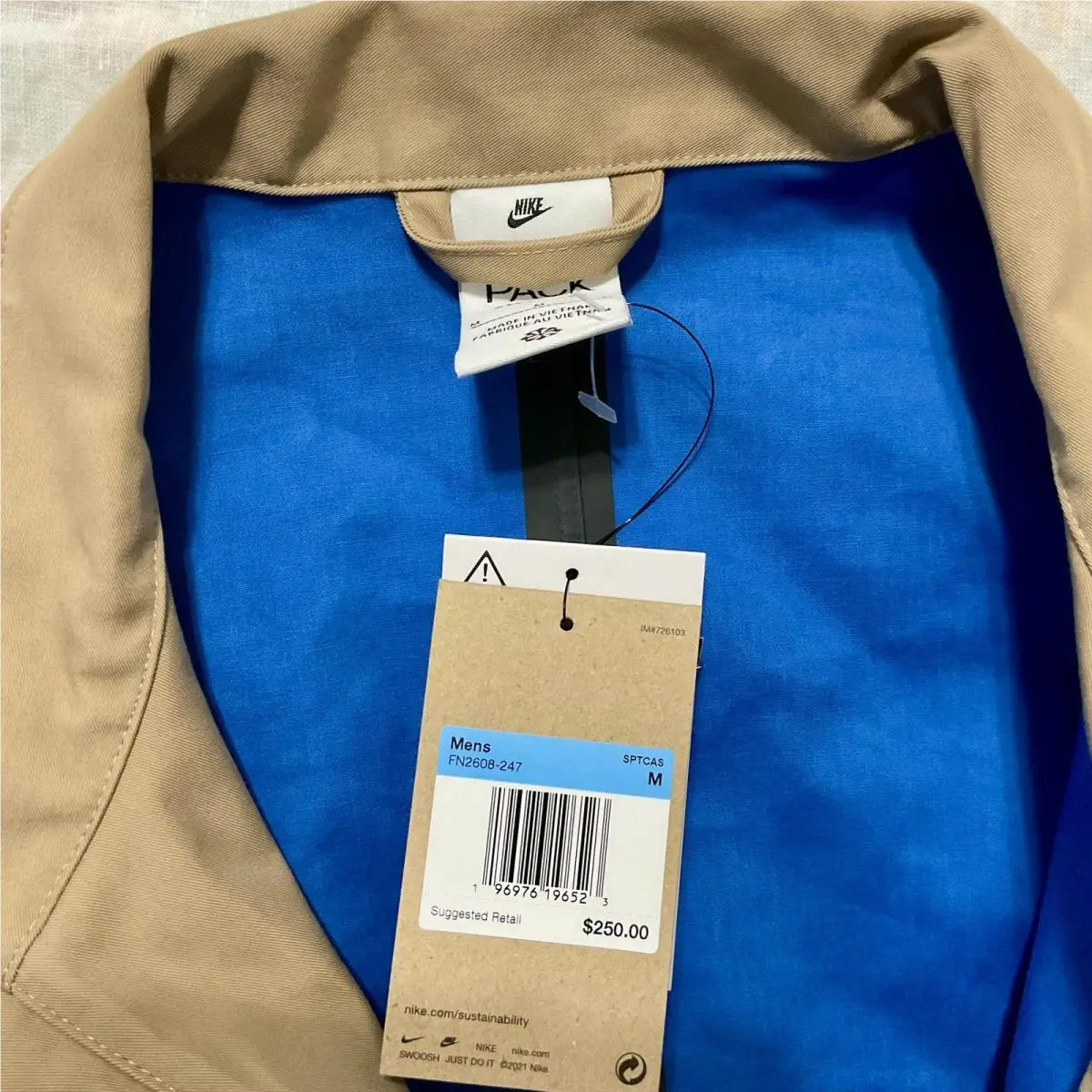 Nike clothing - Tan 9